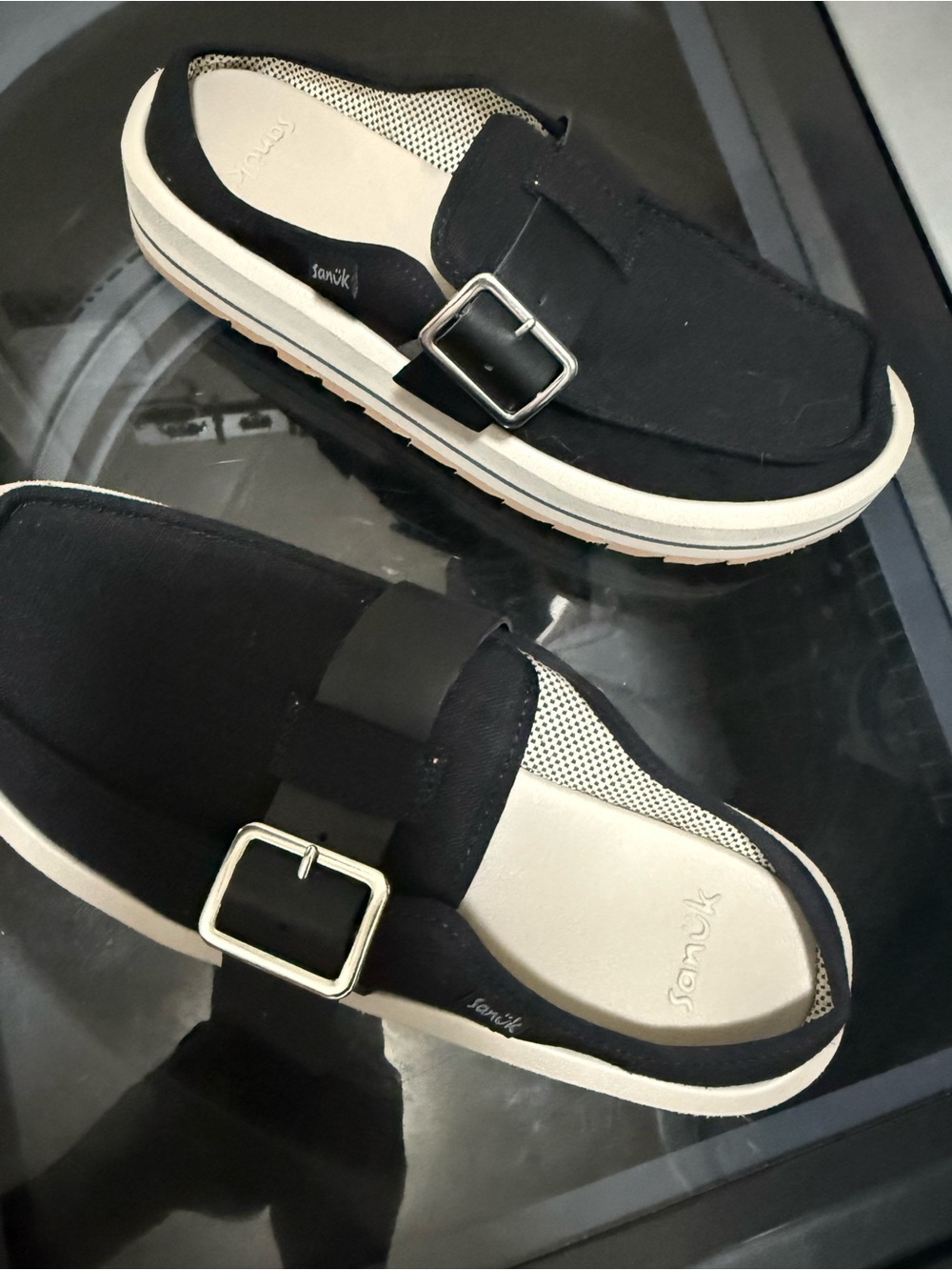 Sanuk Black Buckle Slip-On Sandals Size 8